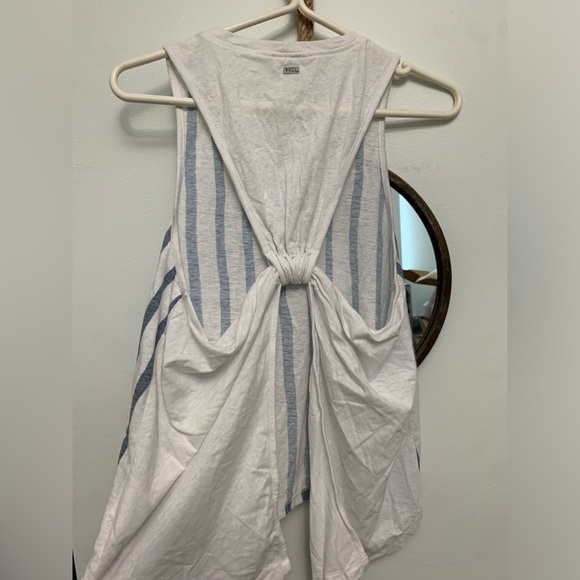 Roxy summer tank top - Picture 3 of 4